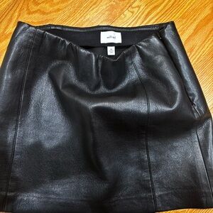 Aritzia Wilfred Sleek Black Mini Skirt